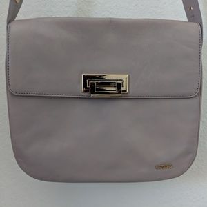 Tre Vero Adjustable Leather Shoulder Bag